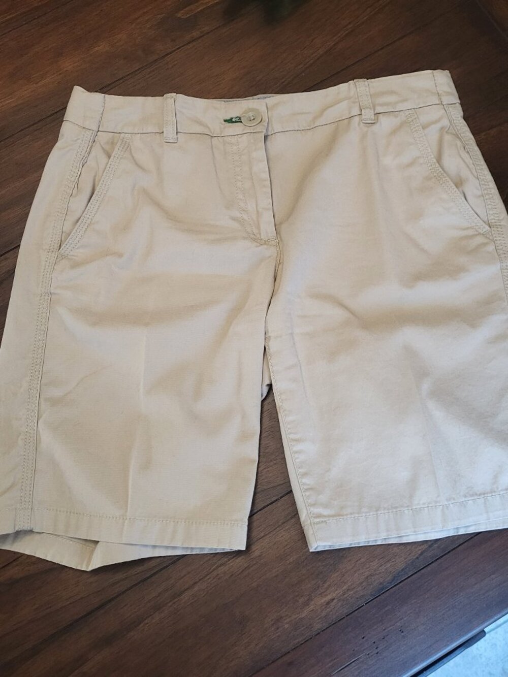 Tommy Hilfiger tailored, khaki shorts